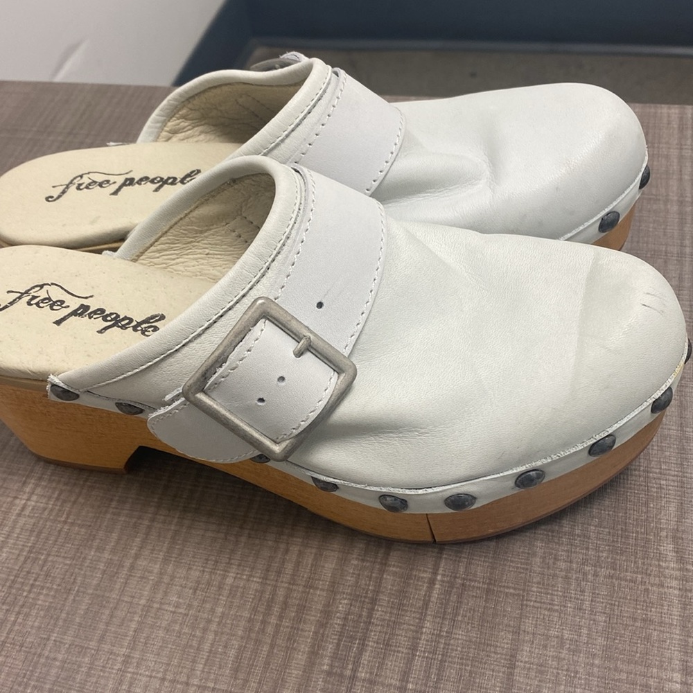 Free People Culver City White Leather Clog Heel Size 39 - Picture 3 of 10